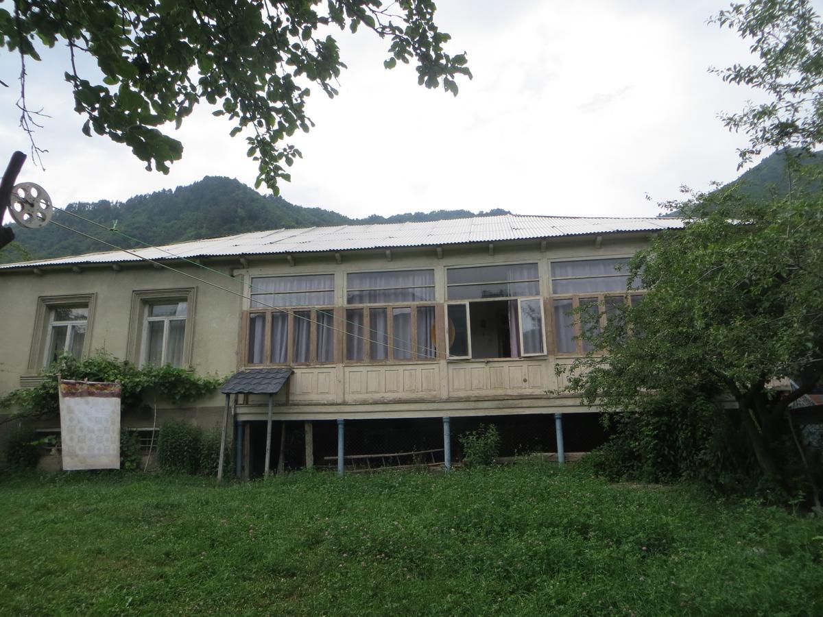 Marina Chartolani'S Guest House Mestia Zewnętrze zdjęcie